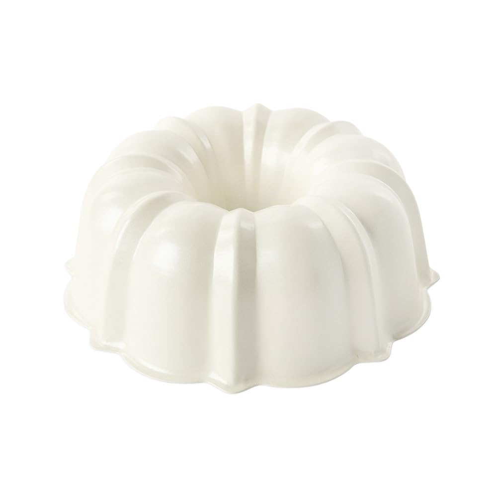 Nordic Ware Formed Bundt, 12 Cup, Golden Hour