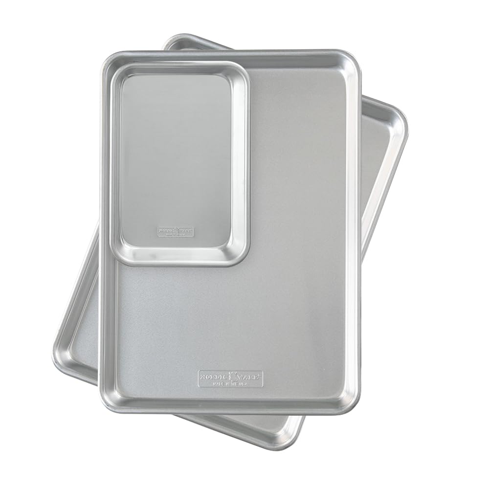 Nordic Ware Naturals Half Sheet - USA Made Aluminum Commercial Quality Sheet Pan for Baking or Roasting, Encapsulated Galvanized Steel Rim Prevents Warping, 2-Pack