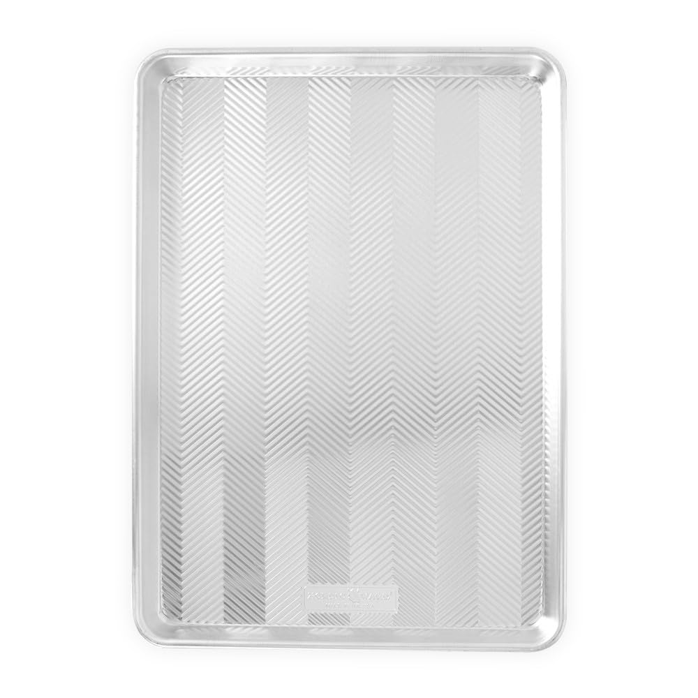 Nordic Ware Prism 13" X 18" High-Sided Sheet Cake Pan, 1 Pack