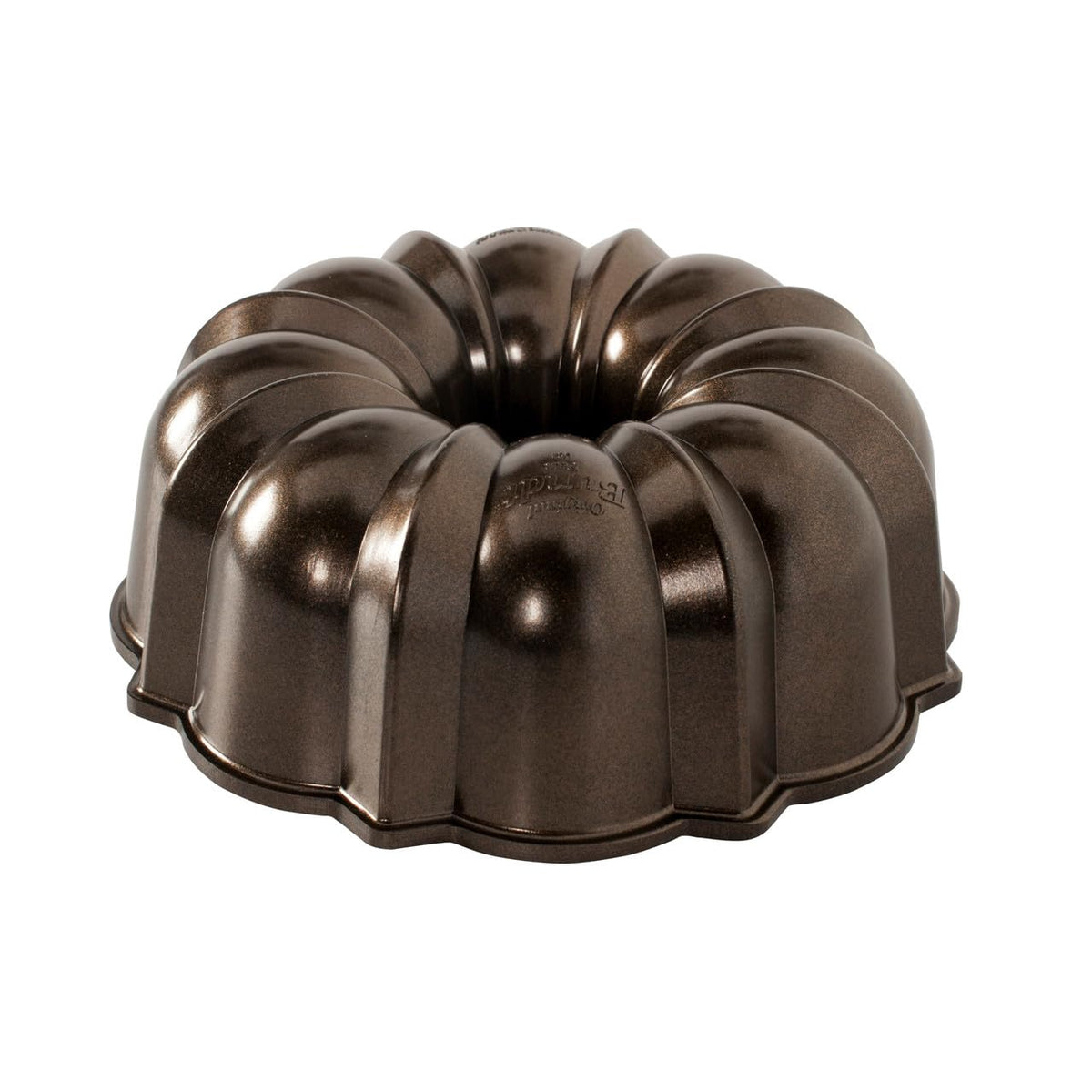 Nordic Ware Original Bundt, 12-Cup, Silver