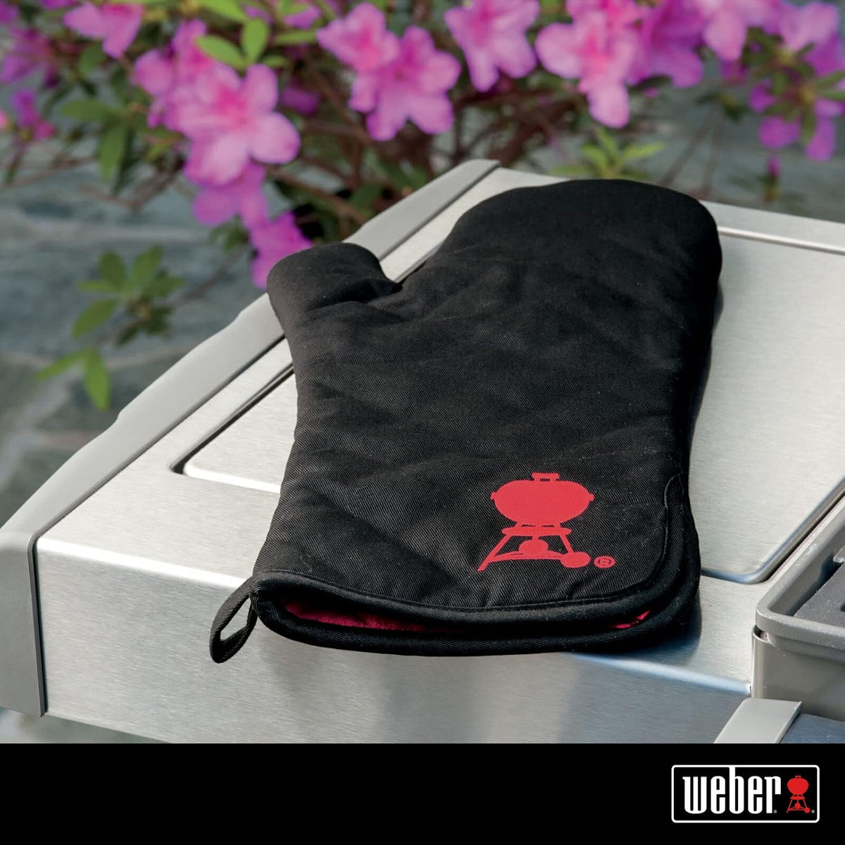 Weber® Barbecue Mitt with Red Kettle Embroidery