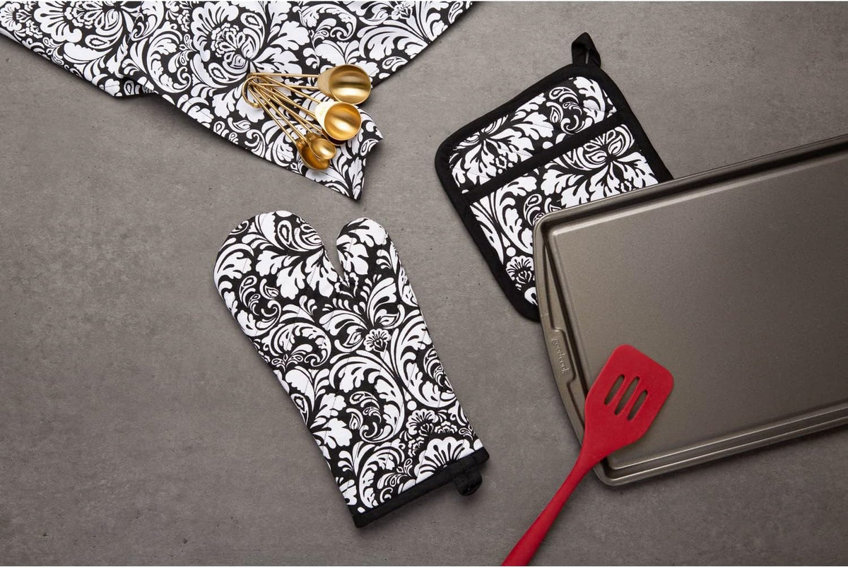 DII Quilted Kitchen Oven Mitt & Potholder Set, Hanging Loop for Convenient Storage, OM 6.5x12/PH 8x8.5, Black Damask Print, 2 Piece