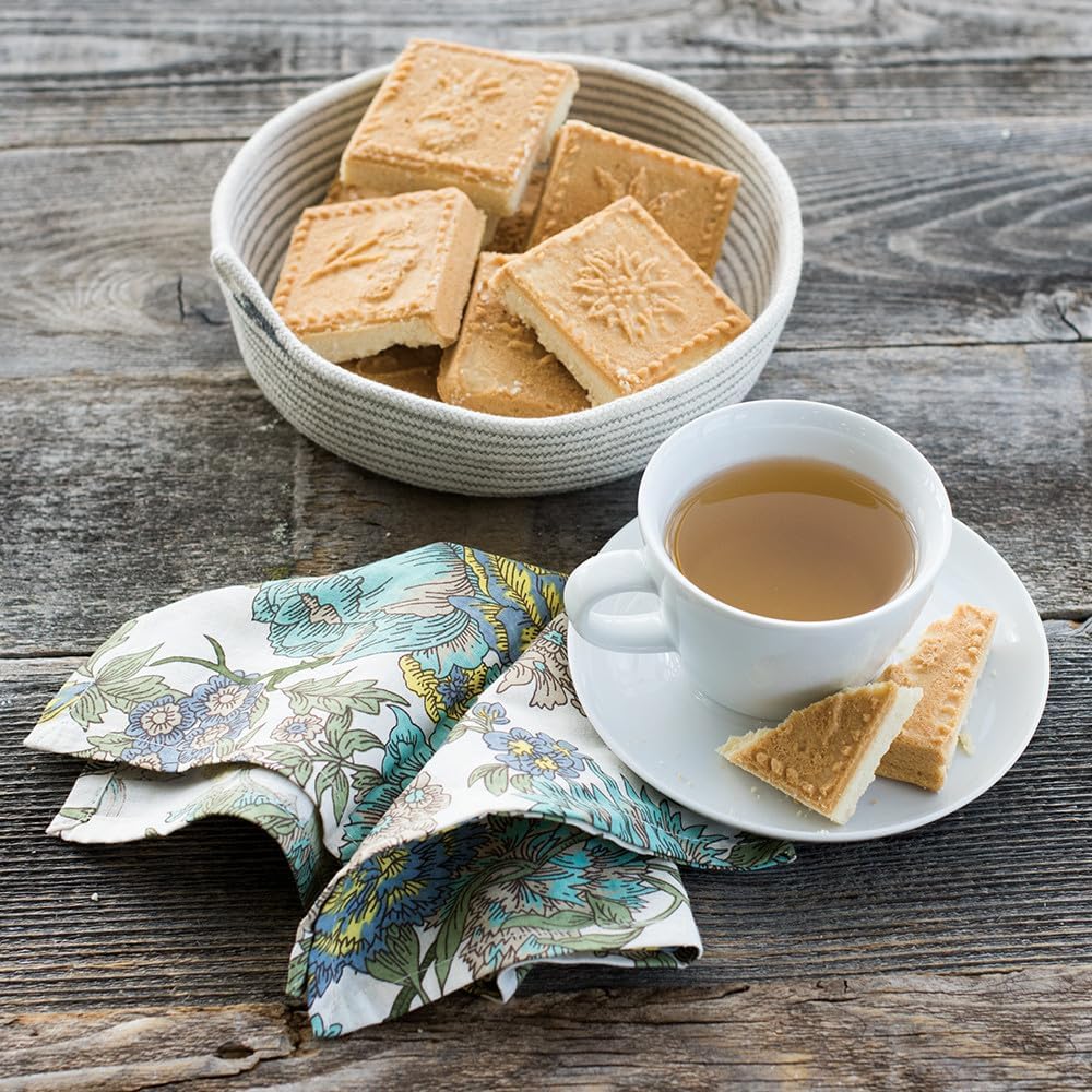 Nordic Ware Cast Aluminum English Shortbread Pan