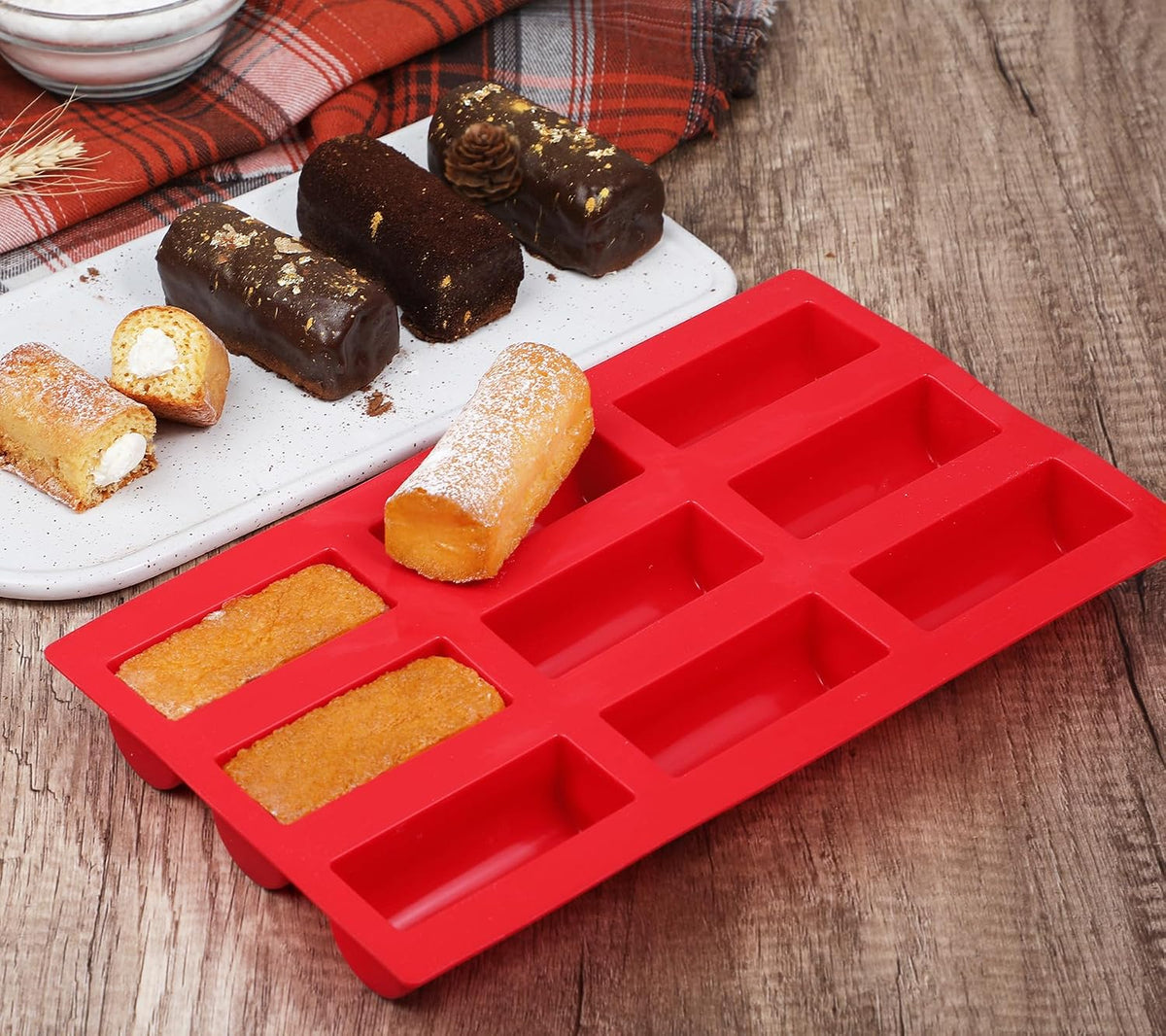 Webake Silicone Cream Canoe Pan, 9-Cavity Mini Log Cake Mold for Baking, Oblong Filled Snack Cake Mold for Mousse, Pudding and Desserts