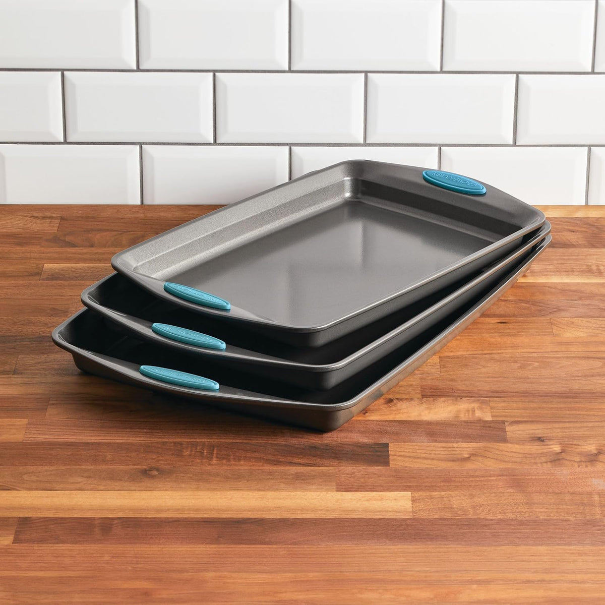 Rachael Ray Nonstick Bakeware Cookie Pan Set, Baking Sheets, 3-Piece, Gray