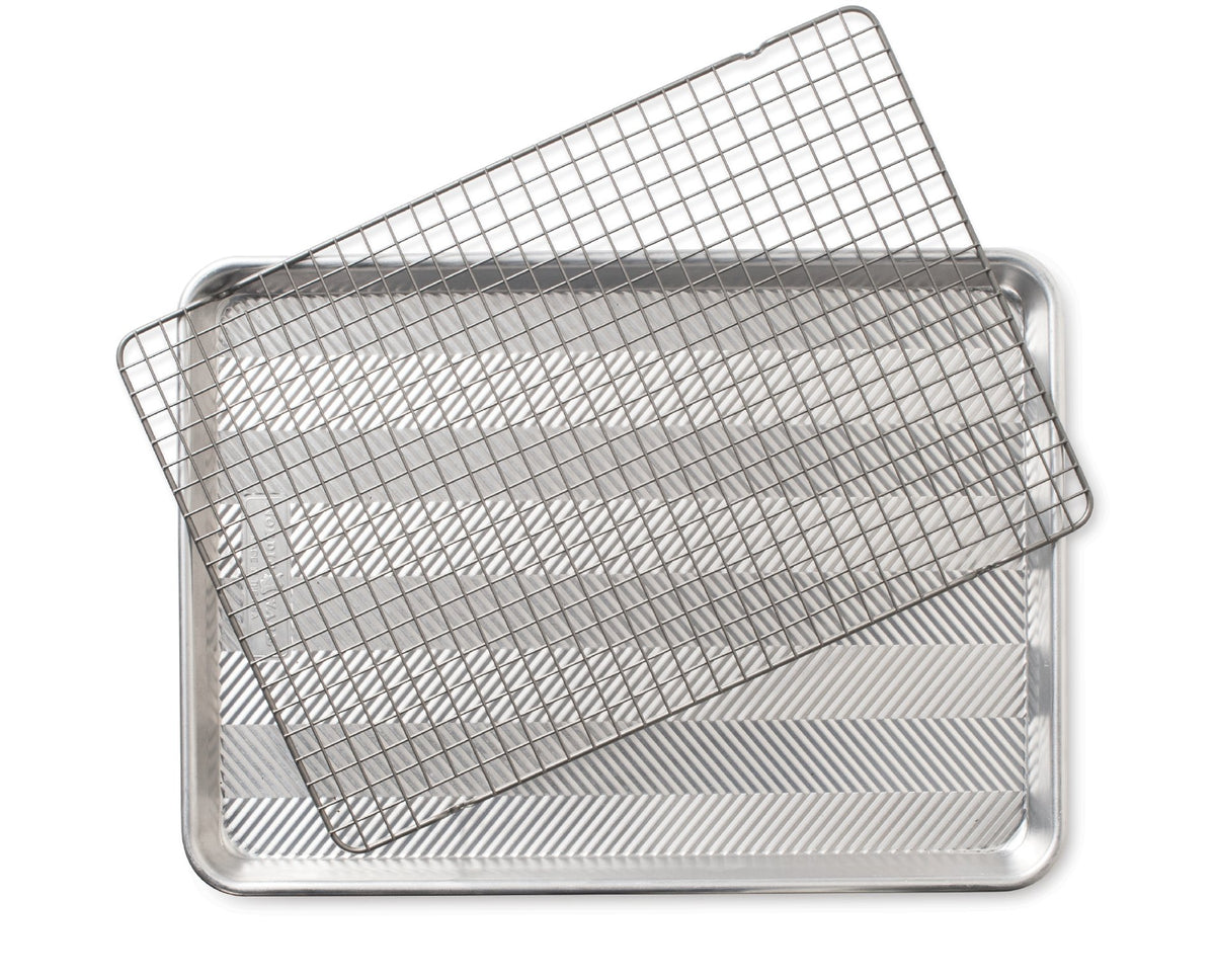 Nordic Ware Prism 13" X 18" High-Sided Sheet Cake Pan, 1 Pack