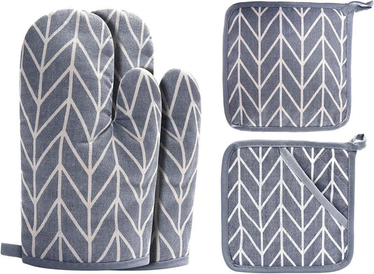 WinChange Oven Mitts and Potholders BBQ Gloves-Oven Mitts and Pot Holders Sets with Recycled Cotton Infill Silicone Non-Slip Cooking Gloves for Cooking Baking Grilling (4-Piece Set,Grey)